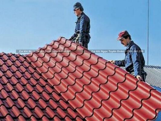 Làm mái tôn giá rẻ tại quận 10