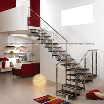 Làm cầu thang sắt tại quận 1 TPHCM