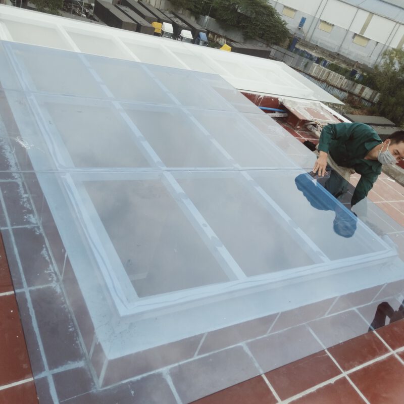 Dịch vụ làm mái kính giếng trời tại Biên Hòa