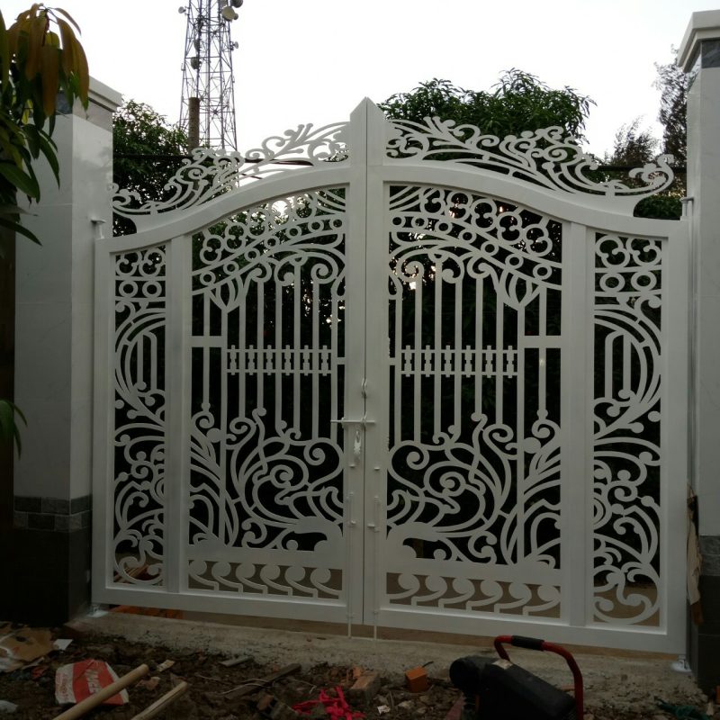 cửa cổng cnc 2 cánh